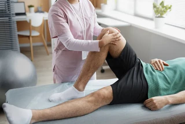 Czy fizjoterapeuta może wystawić skierowanie na badania? Oto prawda Czy fizjoterapeuta może wystawić skierowanie na badania? Oto prawda